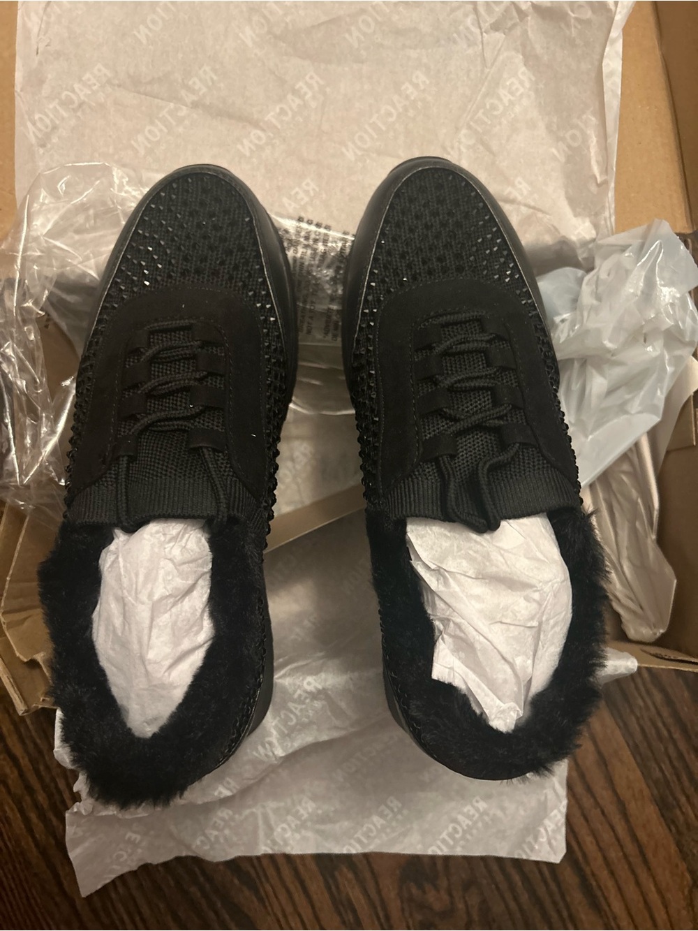 Reaction Kenneth Cole Black Knit Slip-On Sneakers with Faux Fur Trim
